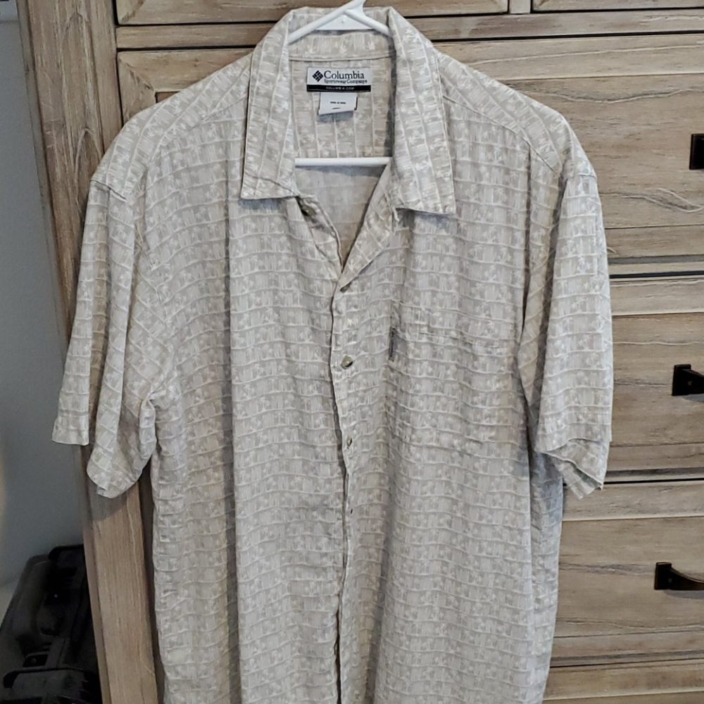 Columbia button up shirt